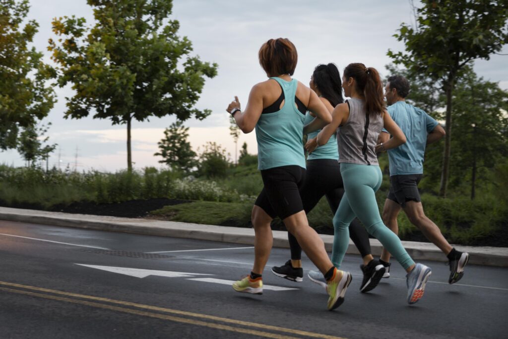 Lari Marathon: Bukan Sekedar Olahraga, tapi Gaya Hidup Sehat